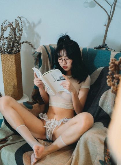 美女扒开让男人桶爽_1080在线播放